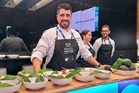 Chef Pedro Hernández en su cocina