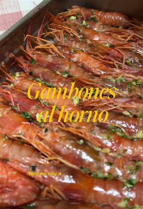 Gambones gratinados en bandeja listos para hornear