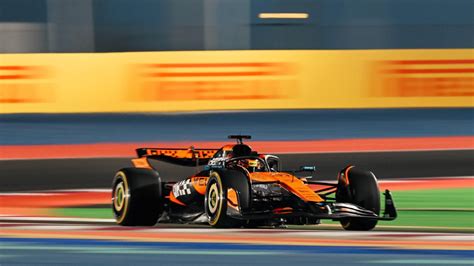 Oscar Piastri celebrando su pole position en el GP de Qatar