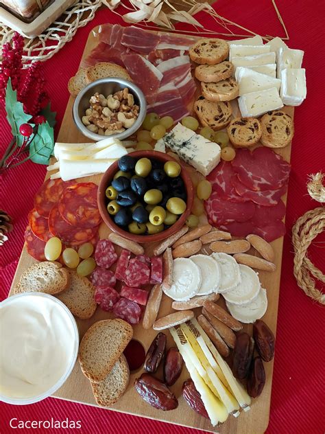 Tabla de jamón y queso como entrantes
