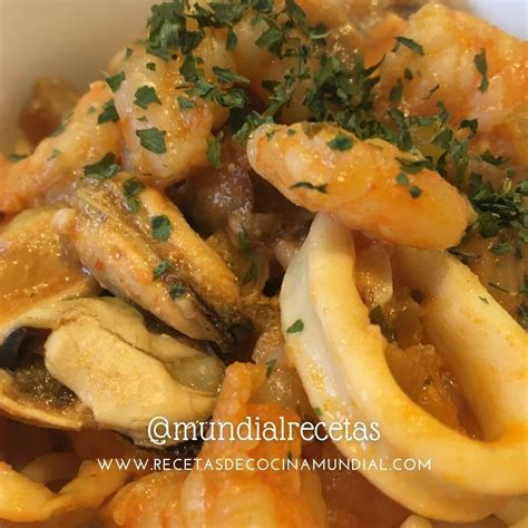 Salsa de tomate con mariscos