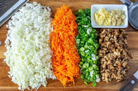 Ingredientes frescos para el relleno de los cucuruchos