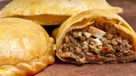 Relleno y cierre de empanadas