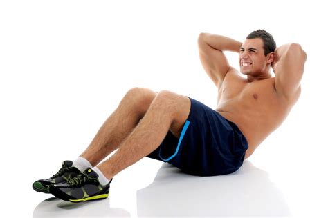 Persona realizando ejercicios abdominales