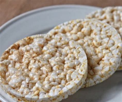 Proceso de elaboración de tortitas de arroz caseras