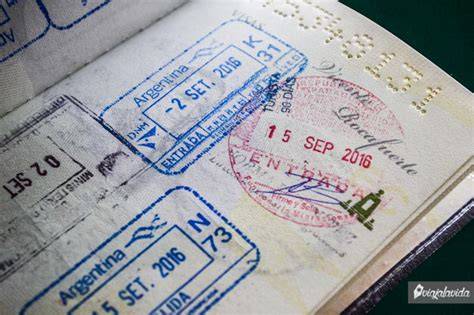 Pasaporte con sello de entrada a Sri Lanka