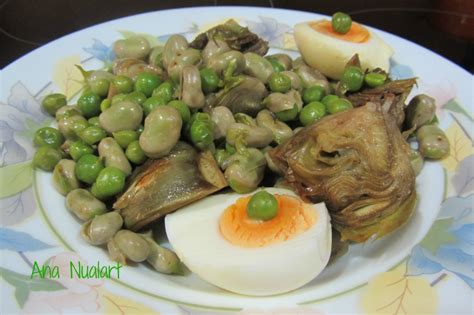 Vignarola con alcachofas, guisantes y habas