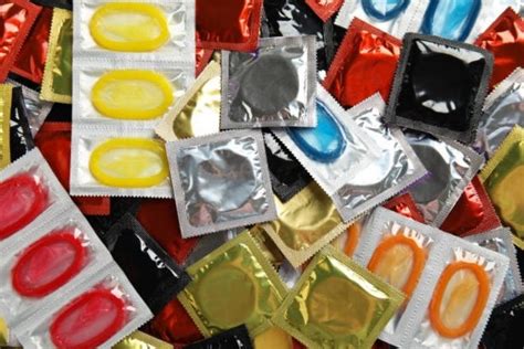 Variedad de condones para diferentes sensaciones