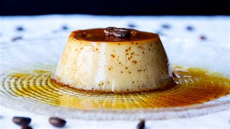 Diferentes tipos de flan: café, chocolate, queso, turrón