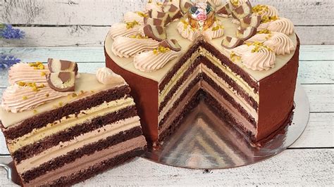 Tarta Mozart terminada y decorada