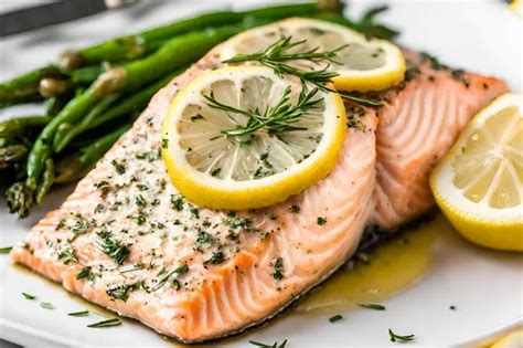 Salmón al horno con hierbas provenzales