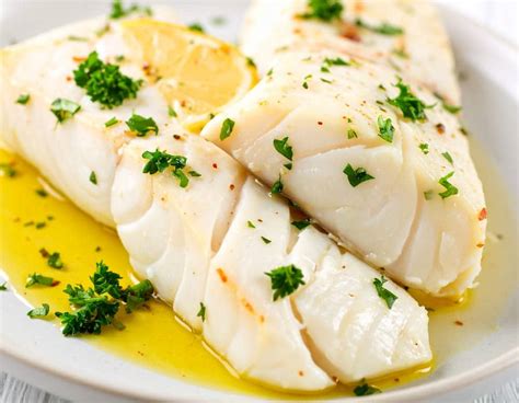 Ingredientes para la receta de abadejo y brócoli