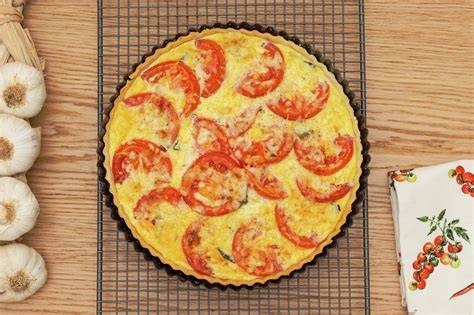 Quiche de tomate, ricotta y tomillo con hierbas aromáticas