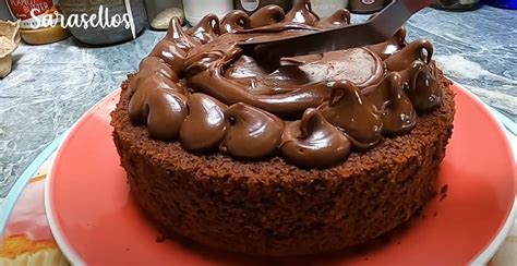Crema de chocolate para rellenar cañas