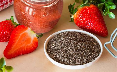 textura de mermelada de fresas con semillas de chía