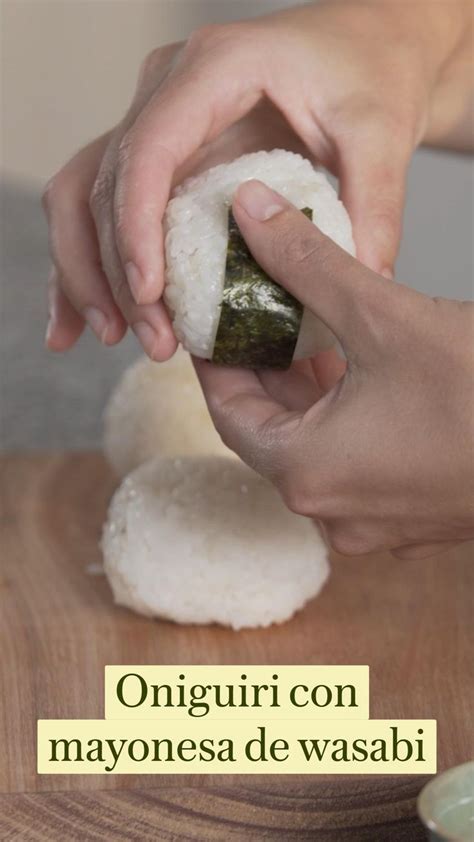 Maki vegetal con mayonesa de wasabi