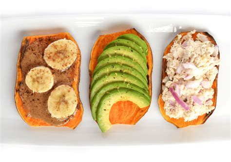 Tostadas de boniato con diferentes toppings