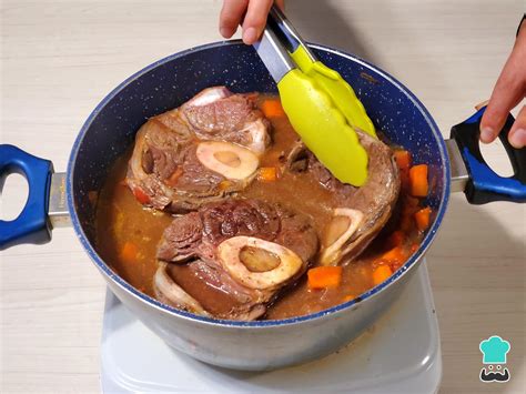 Osobuco sellándose en la olla