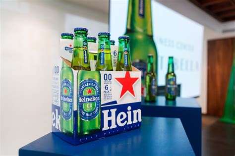 Heineken 0.0 con ensalada y tapas