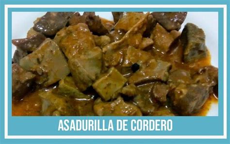 Asadurilla de cordero en un plato con salsa