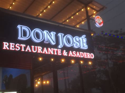 Fachada del restaurante Asados Don Jose en Peñafiel