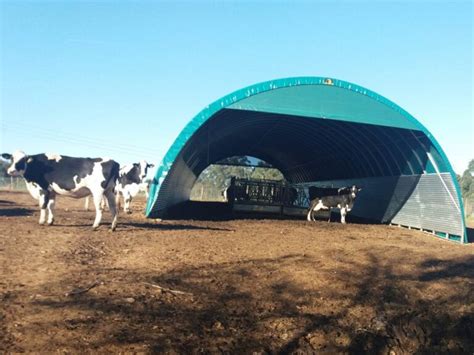Nave prefabricada para ganado ovino