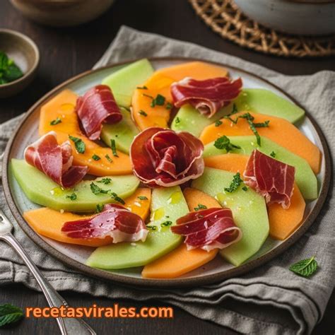 Emplatado de carpaccio con melón y alioli