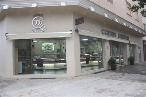 Fachada de Carnes Medina en Valdepeñas