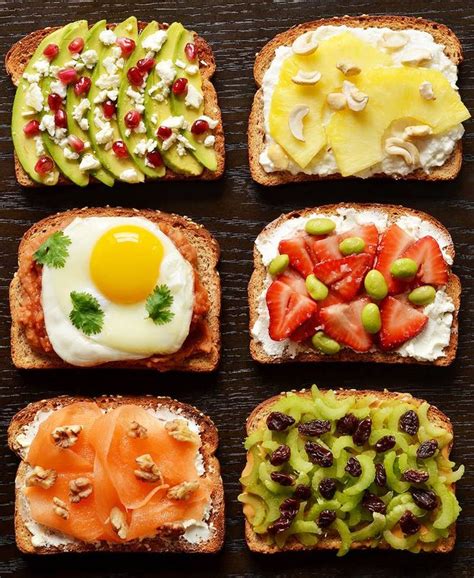 Variedad de tostadas para el desayuno