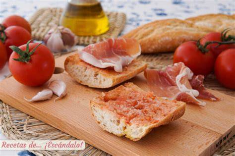 Pa amb Oli tradicional con tomate y aceite