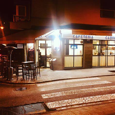 Ambiente del Bar Cabrera en Palma