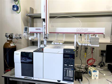 Cromatografía de gases y líquidos acoplada a espectrometría de masas (GC-MS/LC-MS)