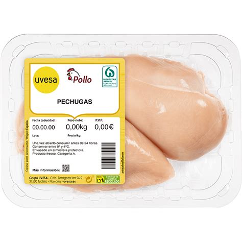 Etiqueta de pechuga de pollo con información nutricional