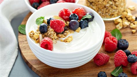 Muesli con yogur y frutas