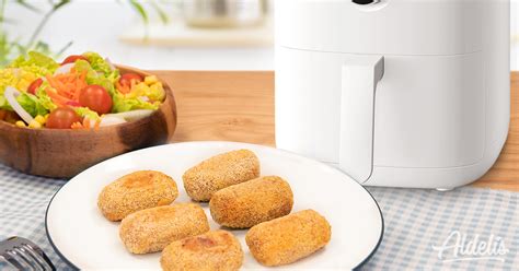 Croquetas doradas en freidora de aire