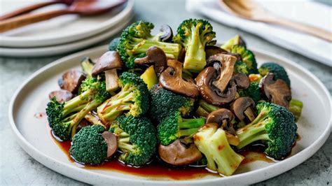 Ingredientes para brócoli con salsa de soja y miel