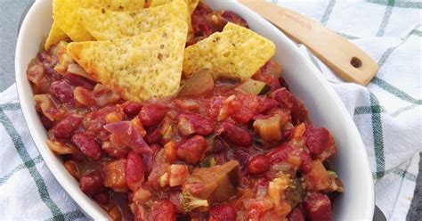 Ingredientes para chili vegano de alubias rojas
