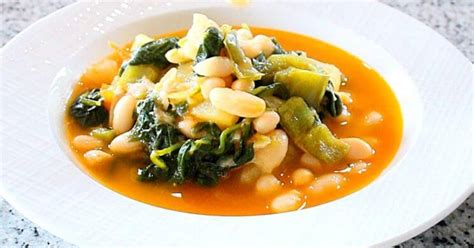 Potaje de alubias y espinacas