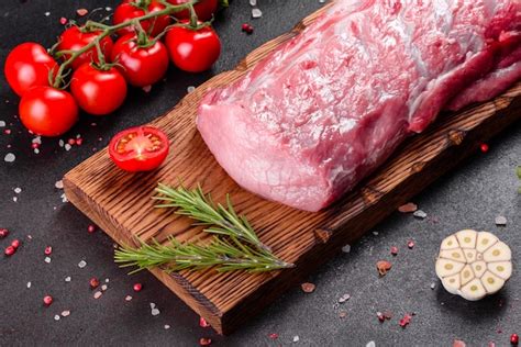Solomillo de cerdo listo para cocinar
