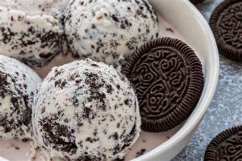 Helado Oreo Nestlé en un envase