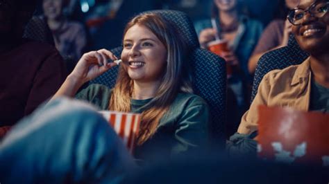 Colas de gente en la Fiesta del Cine