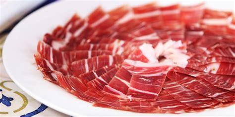 Plato de jamón ibérico loncheado