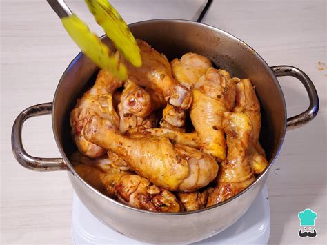 Ingredientes para pollo en olla a presión