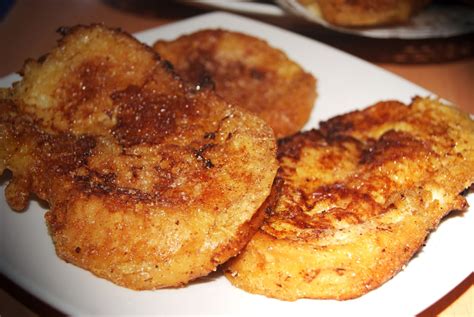 Tostadas de Carnaval con pan candeal