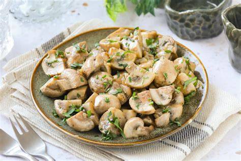 Champiñones salteados con ajo y chalota