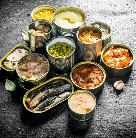 Alimentos enlatados y aluminio