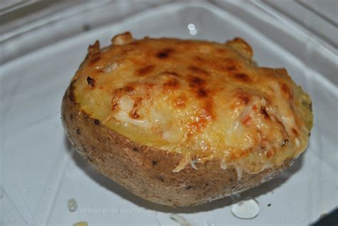 Patatas gratinadas con pollo y queso
