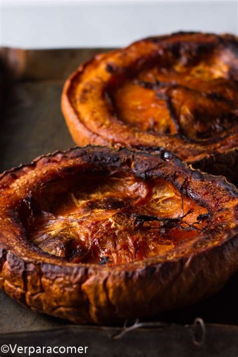 Calabaza asándose en el horno