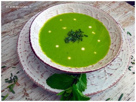 Crema fría de guisantes con cebollino