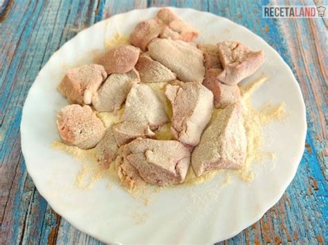 Hígado de rape en un plato